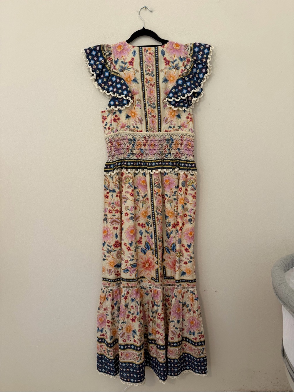 FARM Rio Superbloom Tapestry Maxi Dress Size Medium Feminine Resortwear Summer - Picture 4 of 11